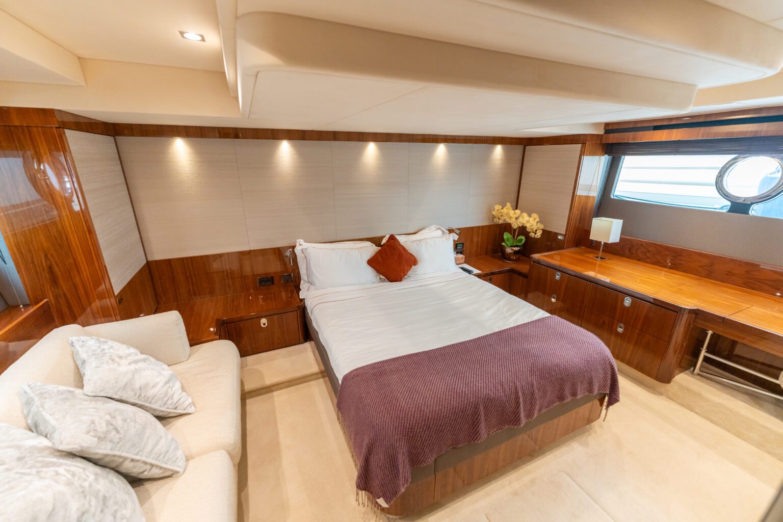 Cozy cabins with queen size beds in Sunseeker Yachts