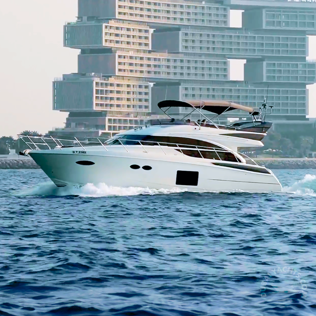 yacht rental dubai for 10 persons